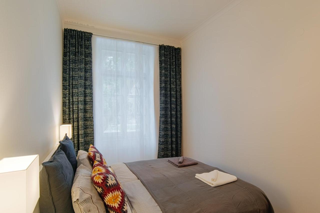 Apartment Gesse Kollarova Prague Extérieur photo