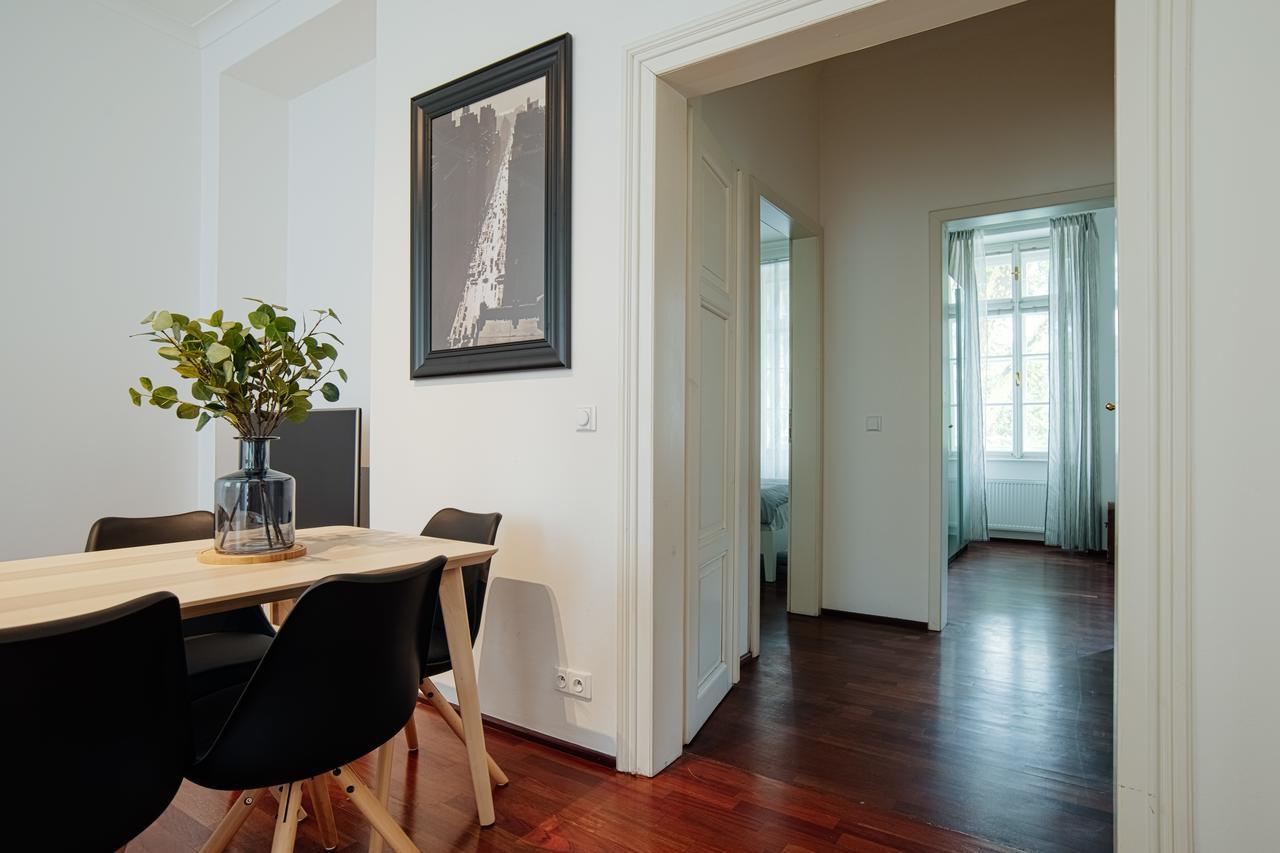Apartment Gesse Kollarova Prague Extérieur photo