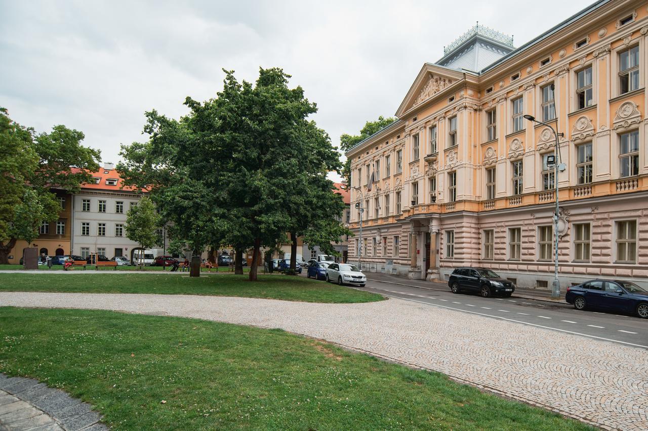Apartment Gesse Kollarova Prague Extérieur photo